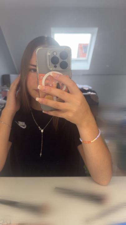 Luna Mattikau