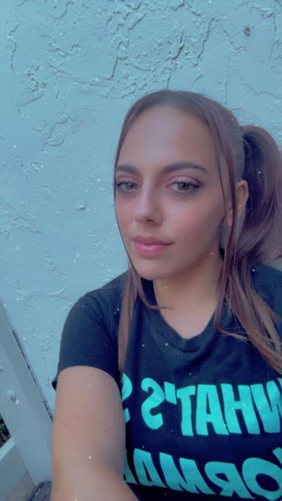 Amanda Levin