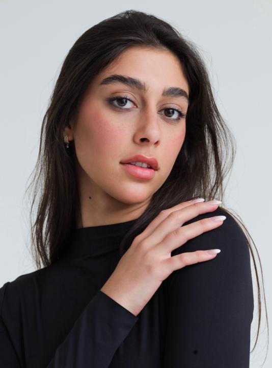 Mania Mokhtari