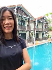 Elise Lim