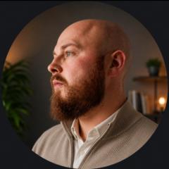 Simon McHarg