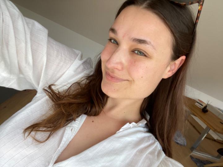 Elli Shaye