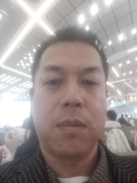 金湖 陈