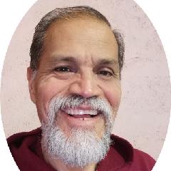 León Hernández García