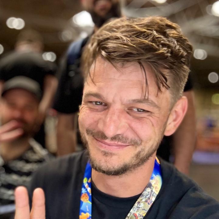 Ollie BlackHeartMinis