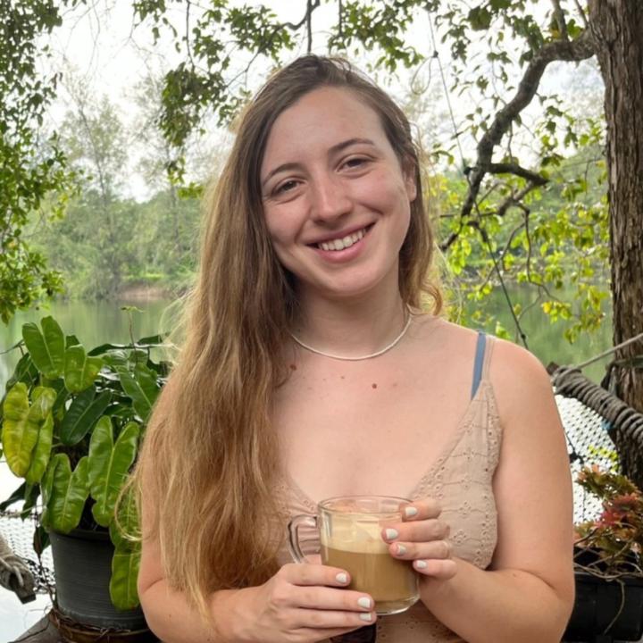 שיר עמית פישביין