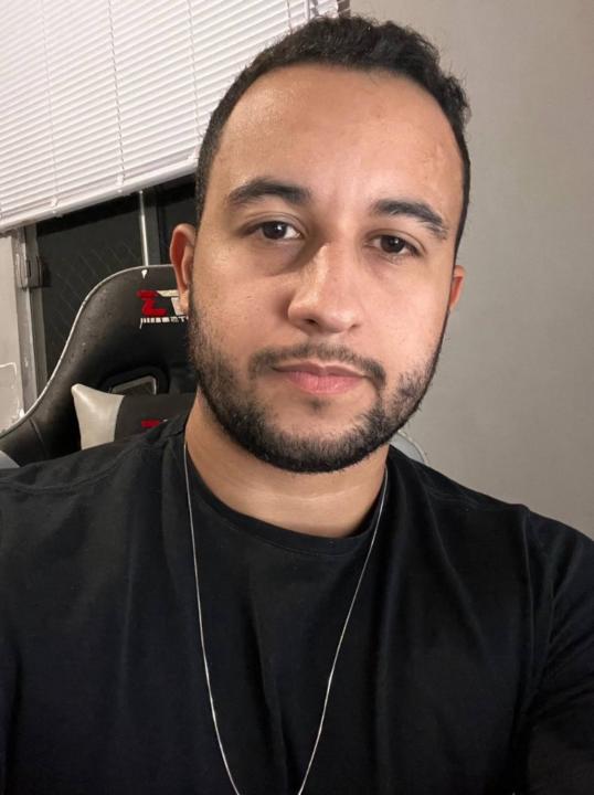 Hamilton Campos