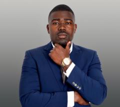 Junior Theomou