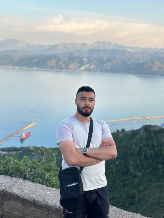 Anis Latreche