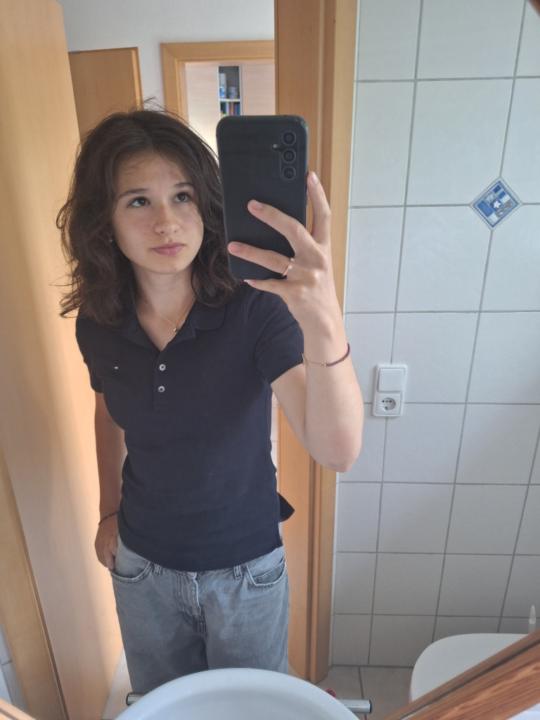 Nadja Ponomarev