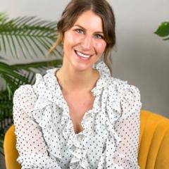 Larissa Bayet