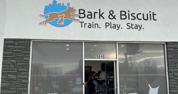 Bark & Biscuit Dog Training