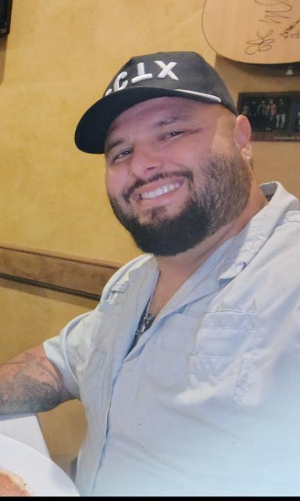 Willie Canales