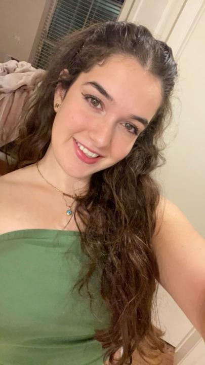 Bella Anderson