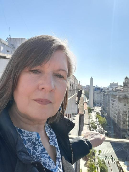 Laura Lobato