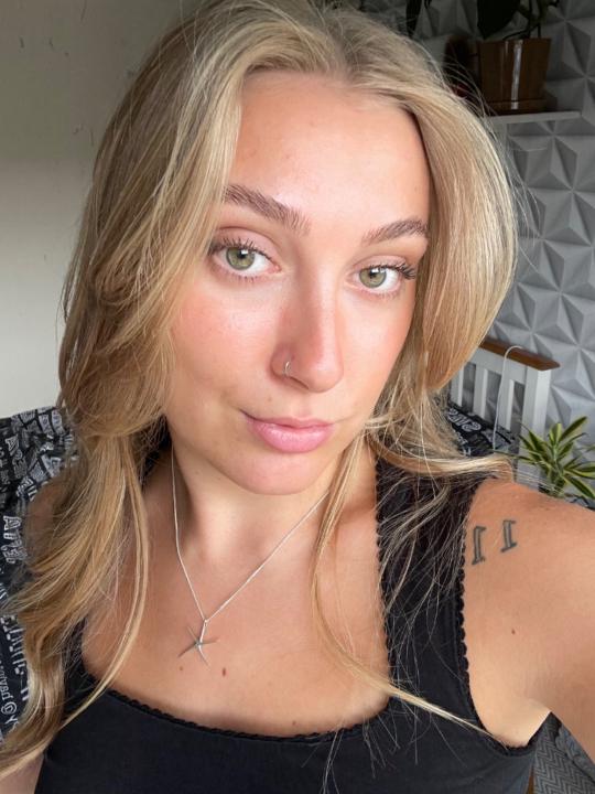 Beth Wallen