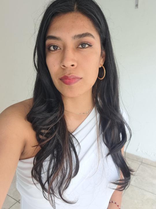 Liz Hernández