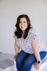 Katie Helle