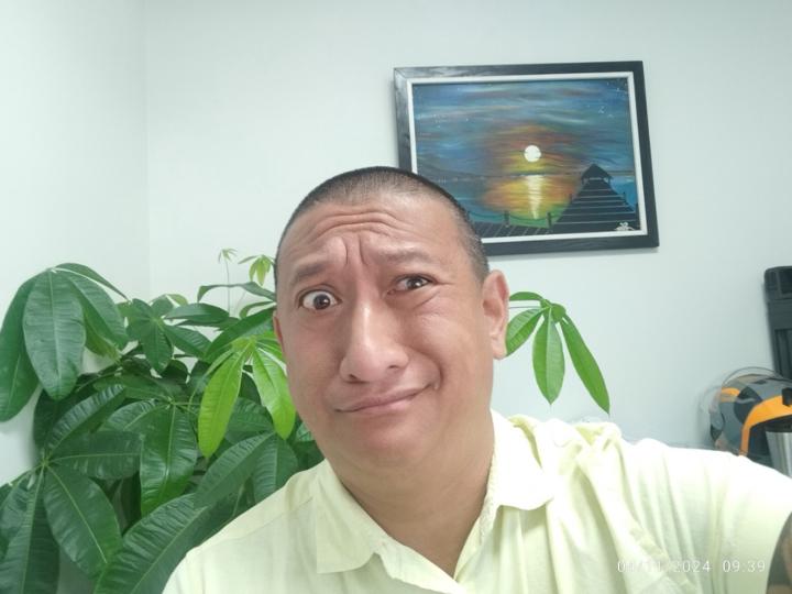 Chin Marc