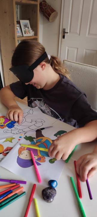 6 Year Old first Session - Reading Already Blindfolded!