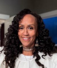 Rachelle Lane
