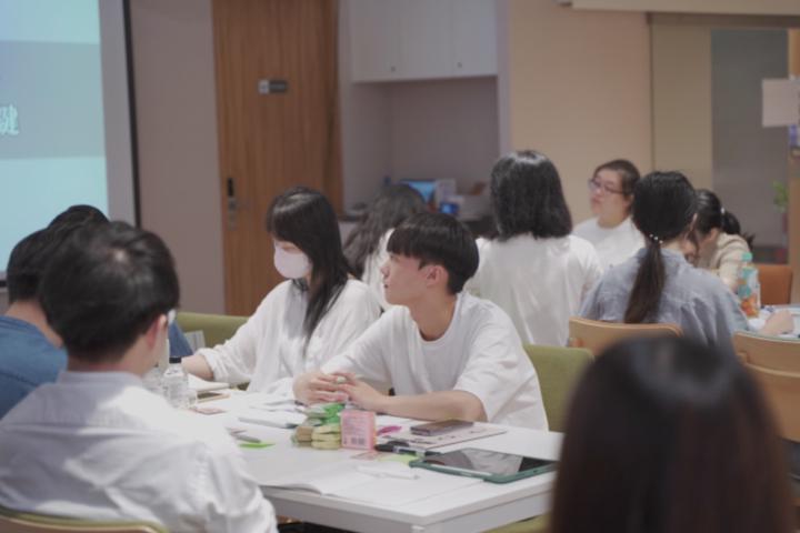 潘 家凱