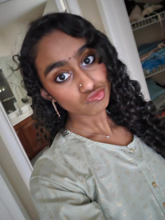 Tharini Kondaveti