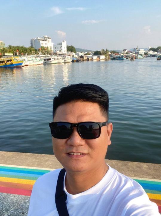 Hùng Cường Lam