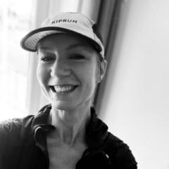 Melanie Esterhuizen
