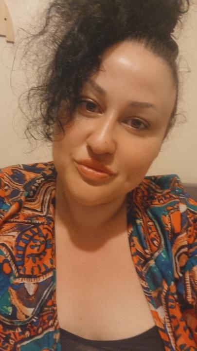 Feride Osude