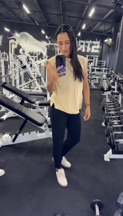 Larynnka Amador