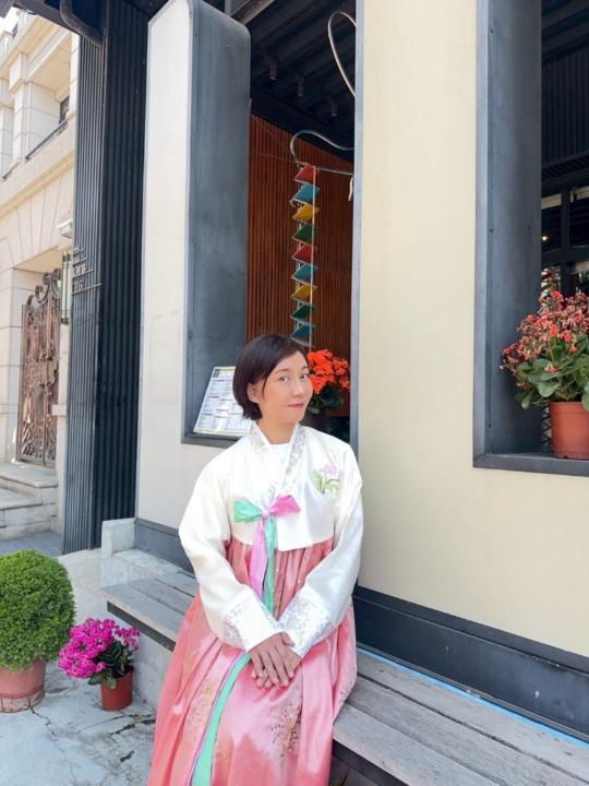 秀玲 江
