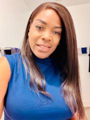 Dr. Naé Thompson
