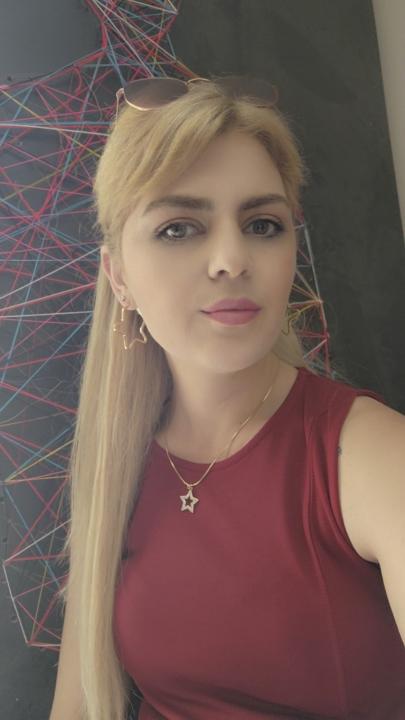 Elif Yildiz