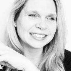 Kelly Dean