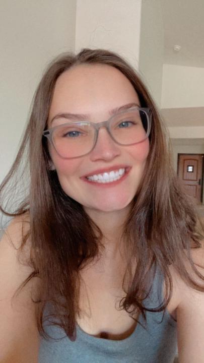 Alexis Knapp