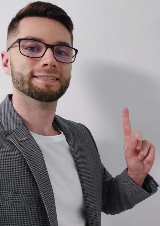 Looking for Voiceflow builders for my clients.