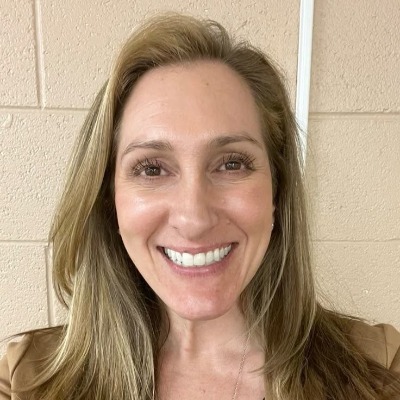 Lynda Smith