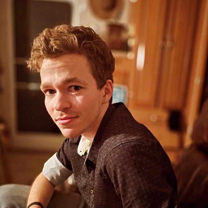 Andrew Demaris
