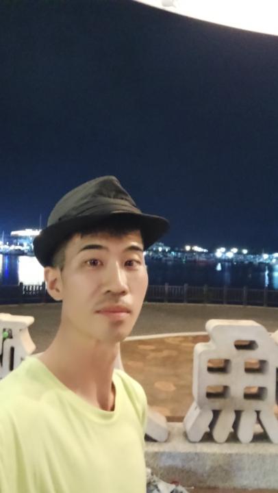 Roger Chen