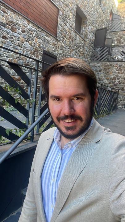 Iñigo Enrich