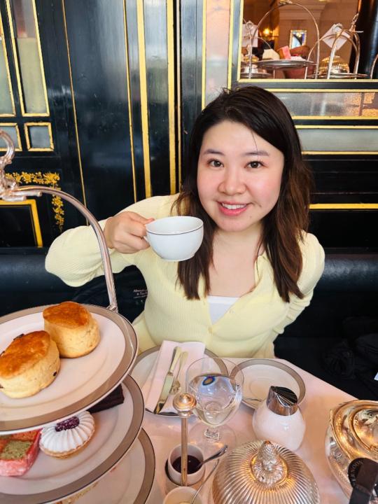 Angela Zheng