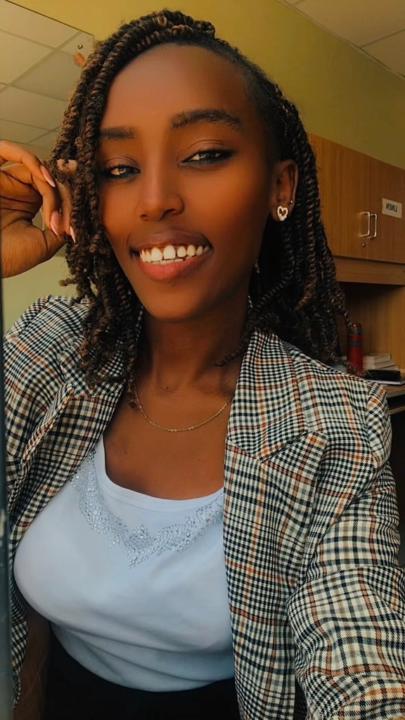 Tracy Theuri