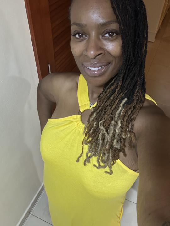 Wore yellow for the first time in my life and I loved it yall. Wore it to dinner by myself in Jamaica!