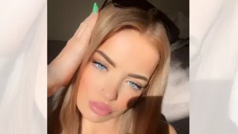 Angela Richardson