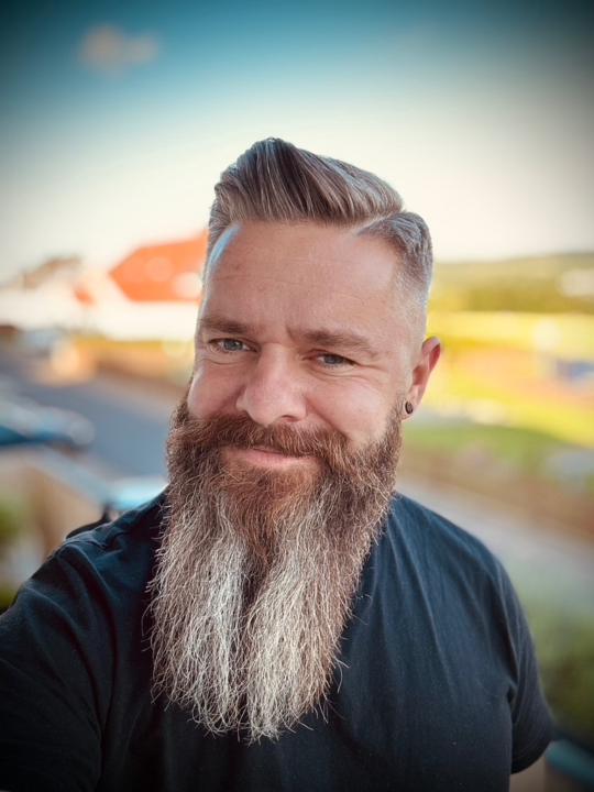 Bartosz Wallenfels