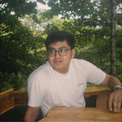 Ahron Deslate