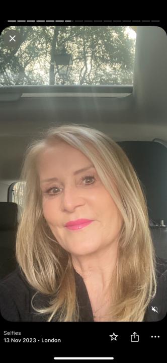 Elizabeth McHugh