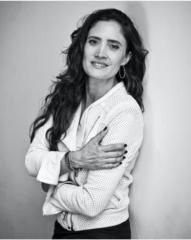 Monica Ladron de Guevara