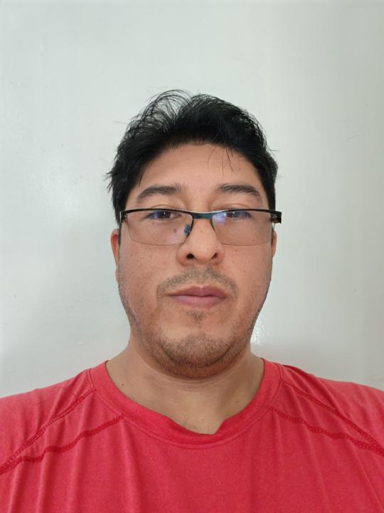 Carlos Alvarez